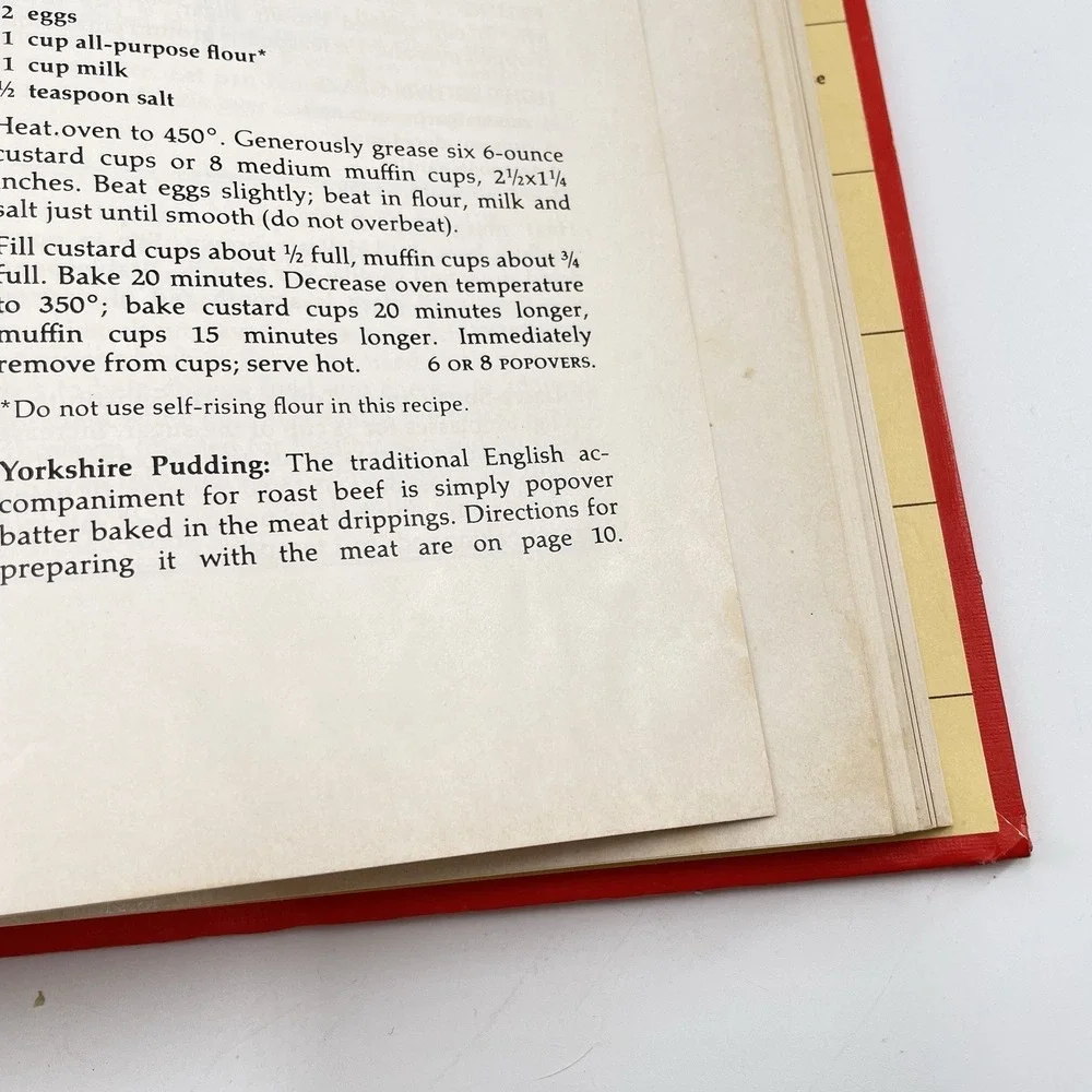 Betty Crockers Cookbook New Revised Golden Bound Beginner Cook Reference 1978
